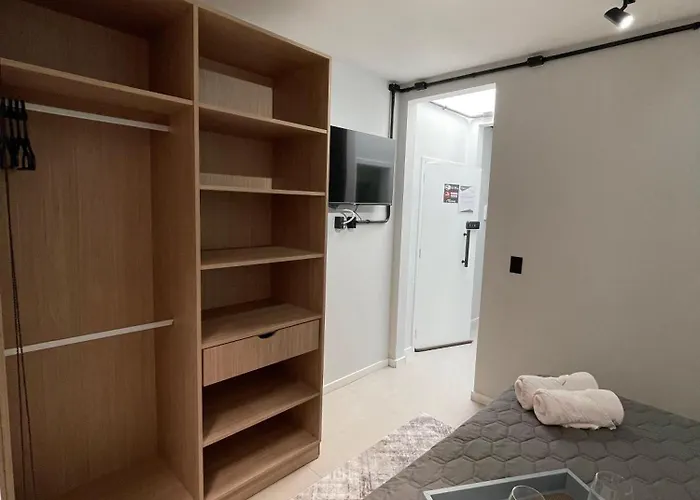 Studios 422