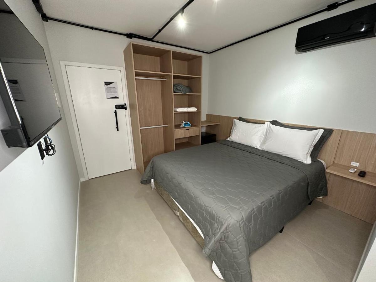 422 Apartment *
